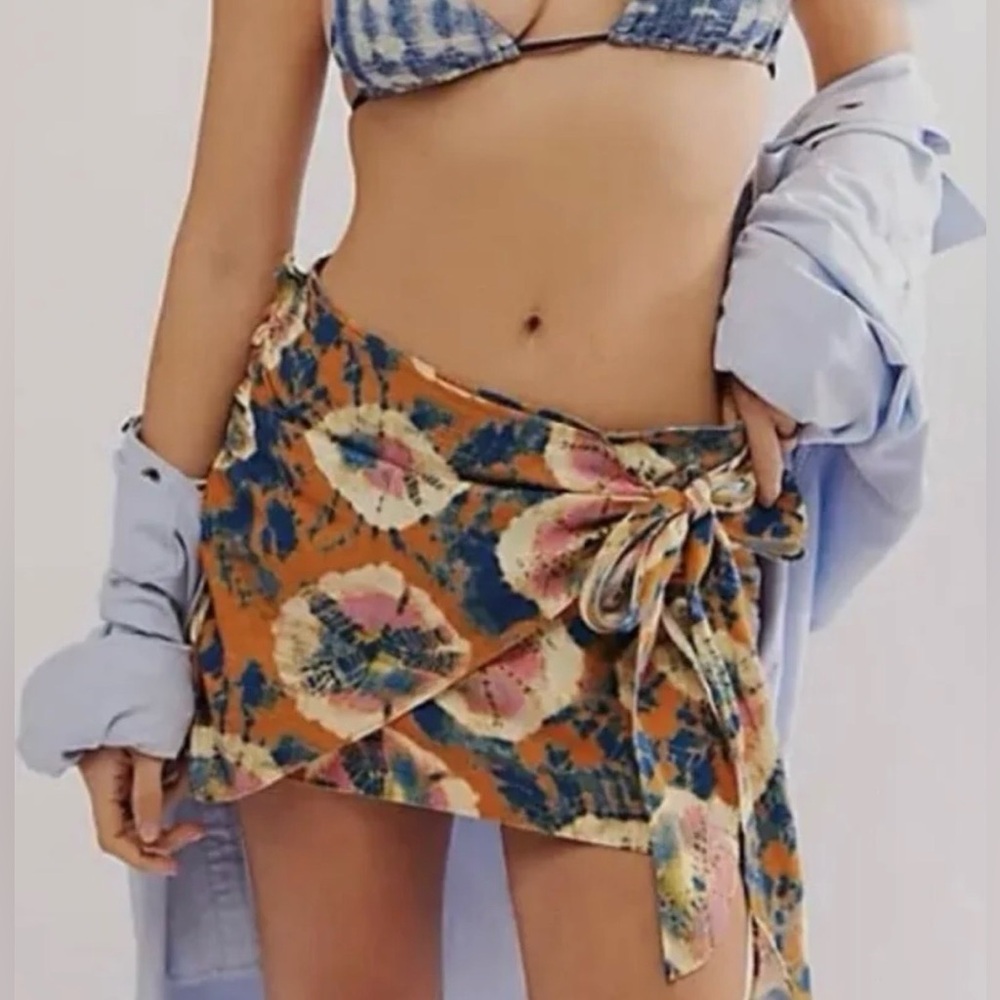 NWT Free People Sweet as Beach Mini Skirt in Sunset Combo Tie Dye